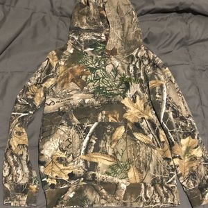 Magellan Outdoors Realtree Hunting Hoodie Youth Small